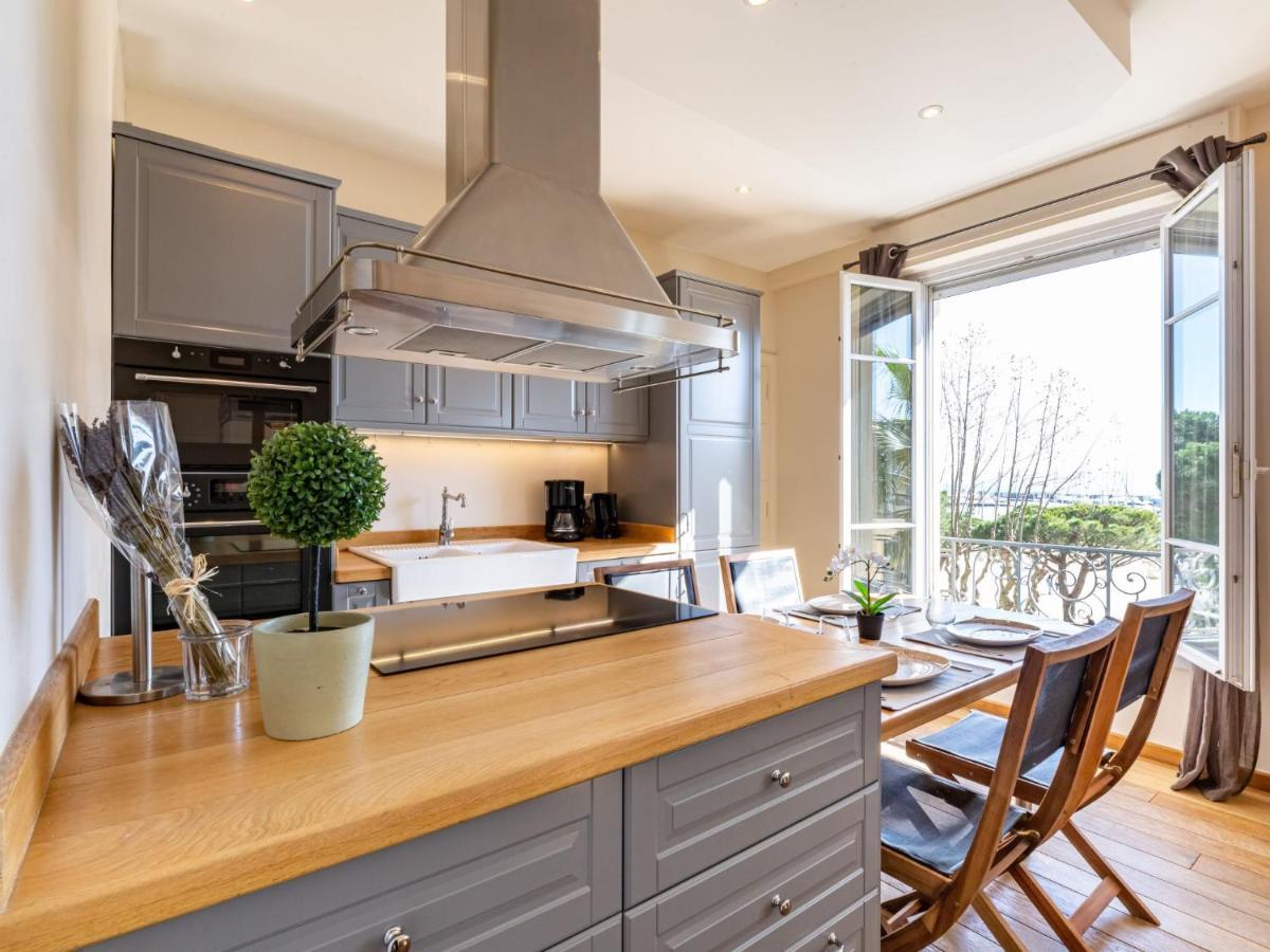 Apartment Les Sirenes By Interhome Sainte-Maxime Exteriör bild