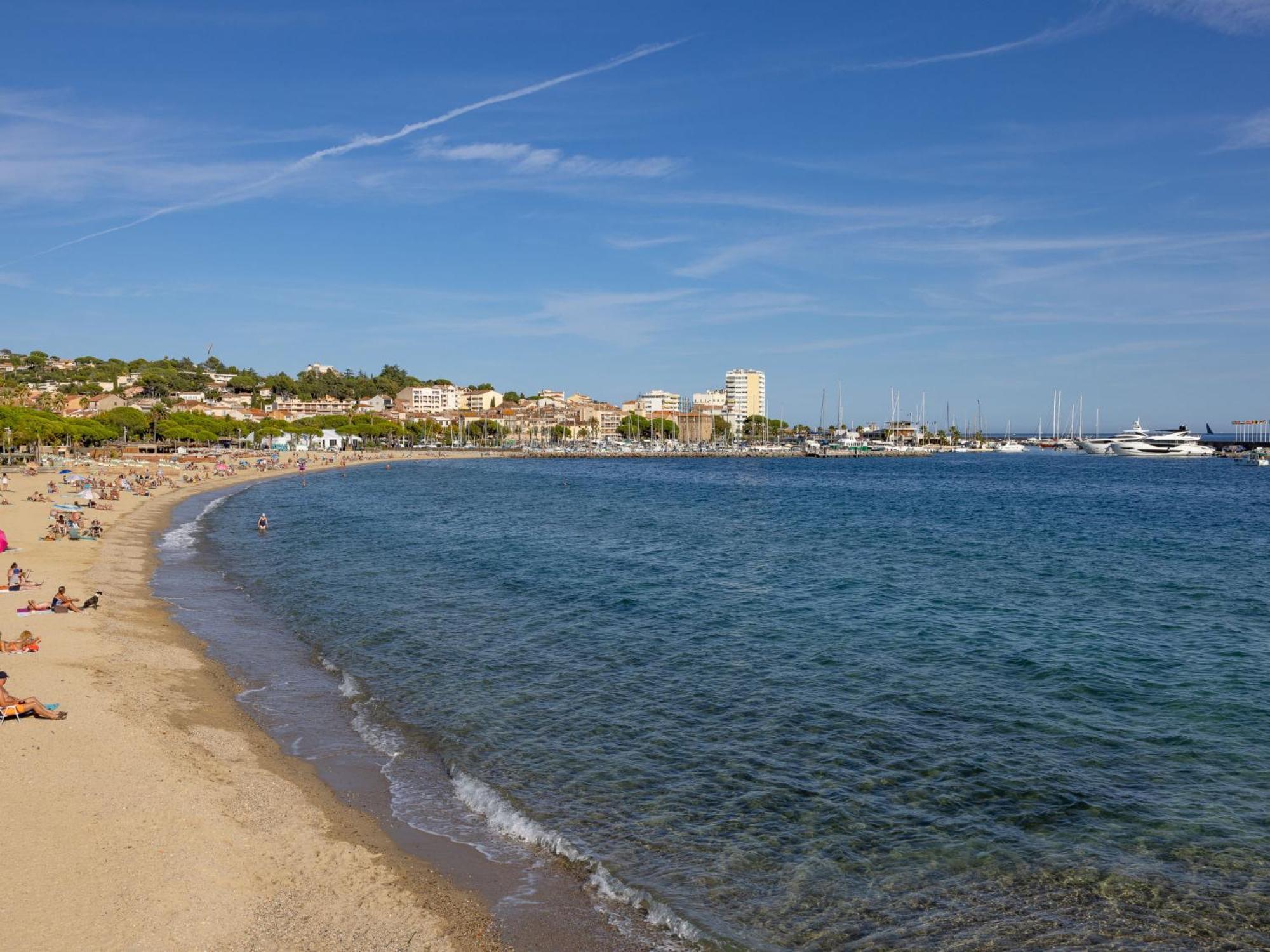 Apartment Les Sirenes By Interhome Sainte-Maxime Exteriör bild