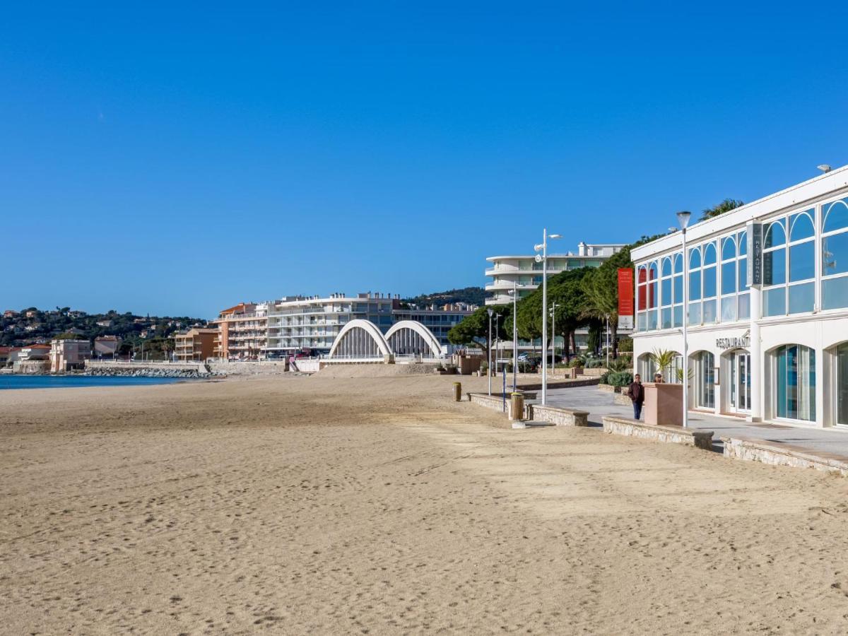 Apartment Les Sirenes By Interhome Sainte-Maxime Exteriör bild